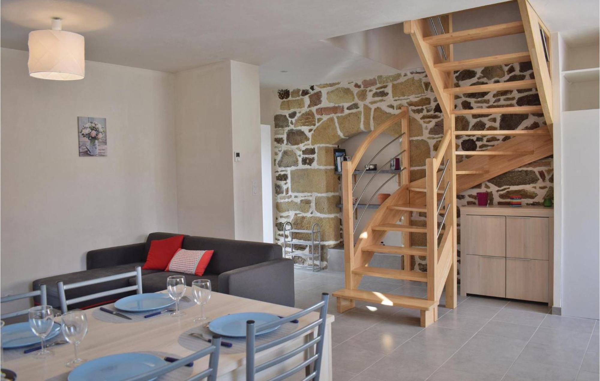 Gorgeous Home In Saint Alban With Kitchen מראה חיצוני תמונה